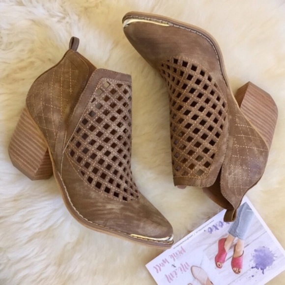 Mi.iM Shoes - 🆑 Mi.iM Light Brown Perforated Ankle Booties